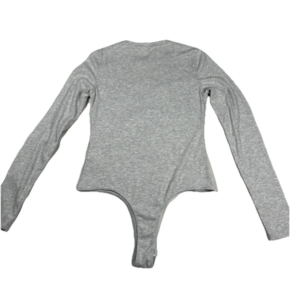 We Wore What Crew Neck Henley Bodysuit Rib Heather‎ Grey Size Medium Ribbed NWT - Picture 2 of 4